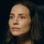 ‘Quem Ama Cuida’: Presa, Adriana confronta Pilar e afirma que provará sua inocência
