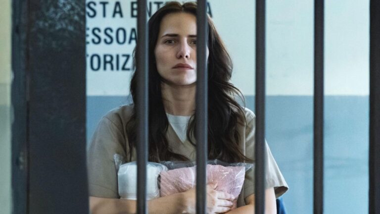 ‘Quem Ama Cuida’: Inferno na cadeia! Adriana vira alvo de terror, sofre ataque brutal e fica entre a vida e a morte
