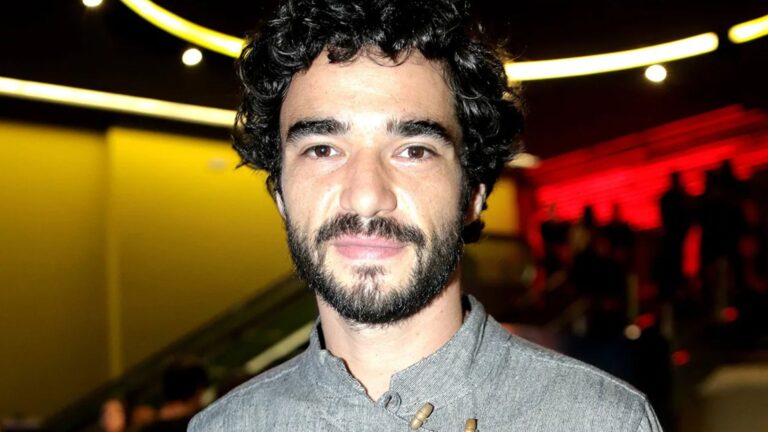Caio Blat relata ter sofrido agressão física de ator em set de gravação