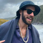 Chay Suede faz 34 anos e revela lado pouco conhecido da vida pessoal