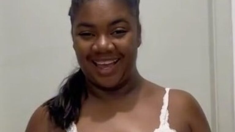 Grávida, Raquel Brito revela os possíveis nomes do filho e choca a web: ‘Misericórdia’