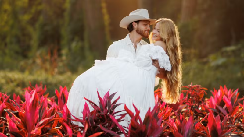 7 horas de festa e sem padrinhos: o casamento bombástico de Gustavo Tubarão e Jade Sales