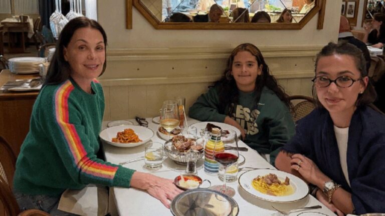 Carolina Ferraz expõe regras rígidas na criação das filhas: ‘Eu que mando’