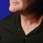 Depressão: Famoso comediante foi encontrado morto dentro de casa aos 63 anos