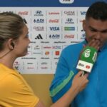 Fernanda Gentil causa crise de choro em Casemiro após derrota do Brasil na Copa do Mundo: ‘Tira alguma coisa daí’