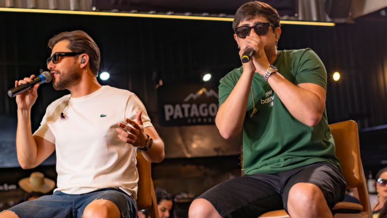 Lucas & Higor decolam no país com o hit ‘Flash’ e entram no Top 20 das rádios
