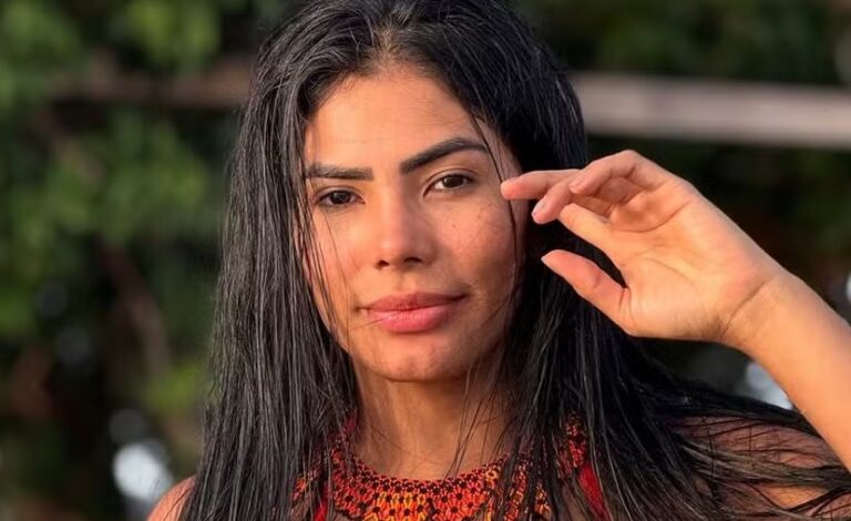 Ex-BBB Marciele impressiona de biquíni após mexer no corpo: ‘Não é ela’