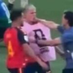 Expulsos da próxima Copa? Ajudante de treinador da Argentina foi visto batendo em jogador espanhol