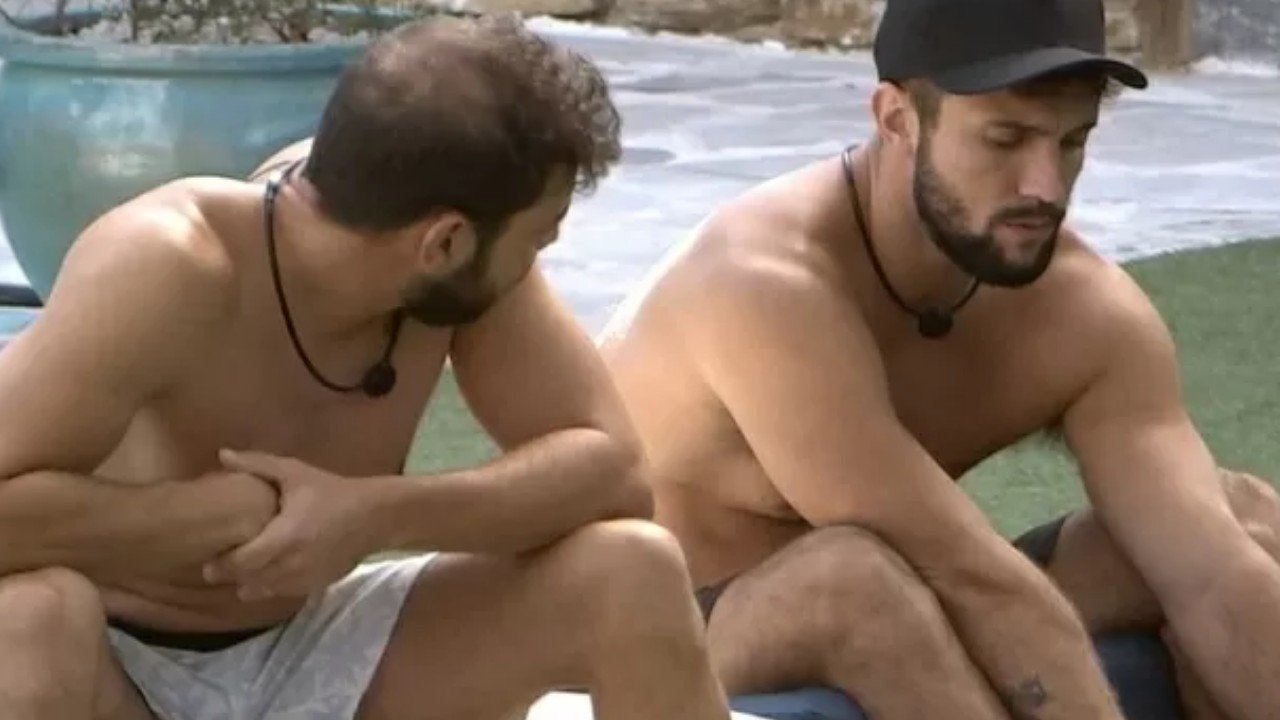 BBB21: Preocupados, Arthur e Caio temem pela falta de comida na Xepa: “Não tem como”