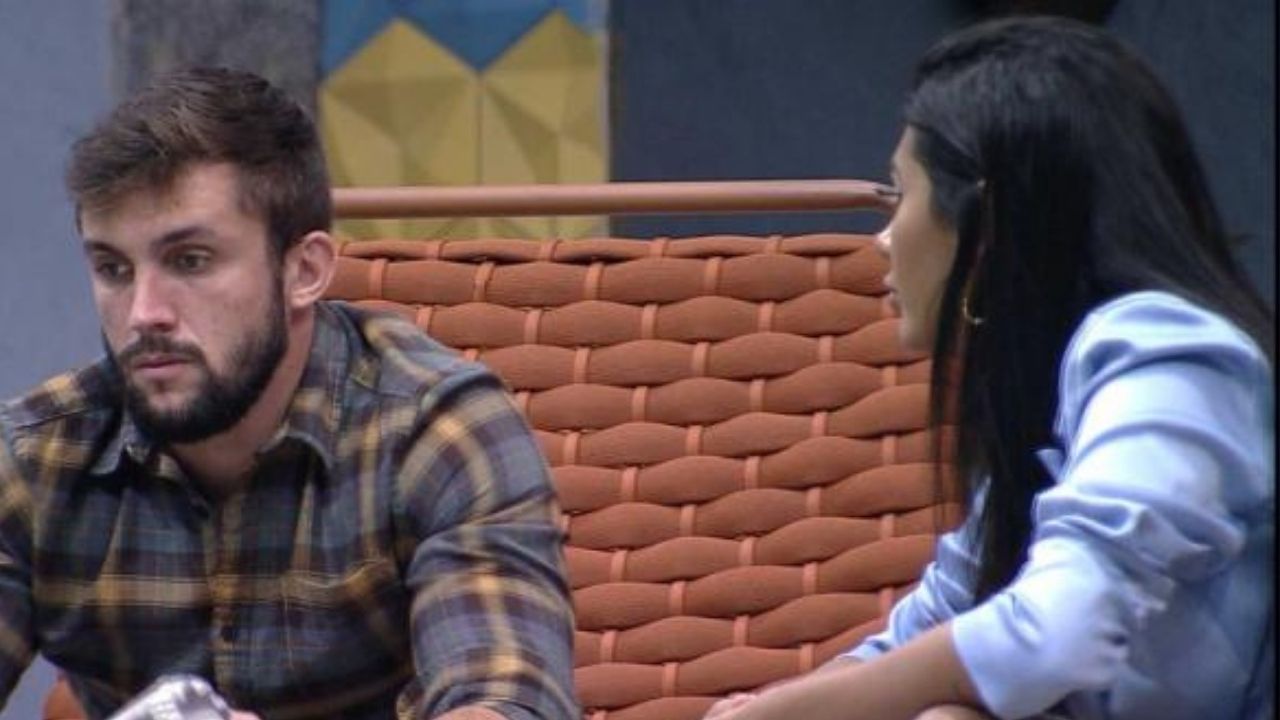BBB21: Arthur se sente traído por Pocah no paredão e aliados protagonizam DR calorosa: “Te prejudiquei”