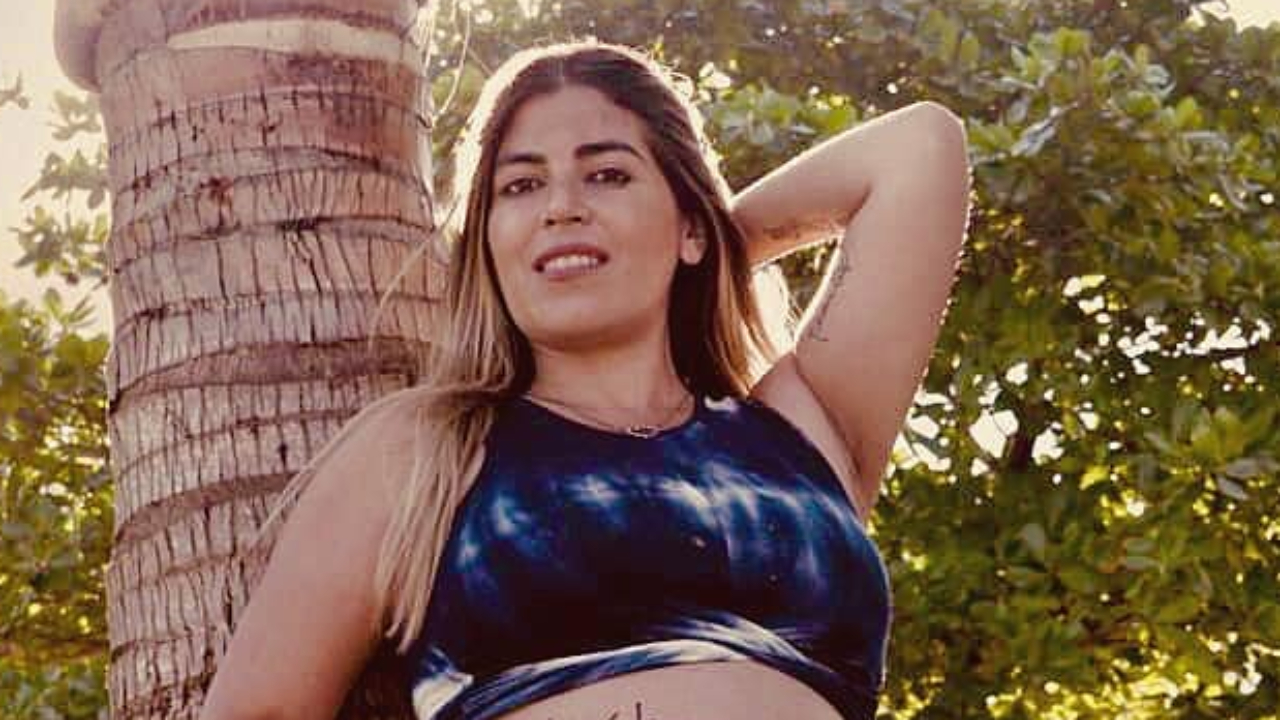 Lembra dela? Bruna Surfistinha reaparece na web e anuncia gravidez de gêmeos: “Fomos premiados!”