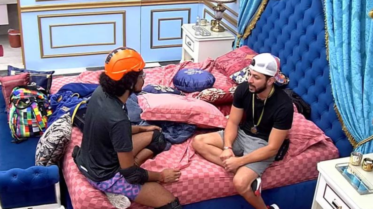 BBB21: Caio confessa para João Luiz que não quer indicar sister e já projeta novos planos: “Vai ser difícil”