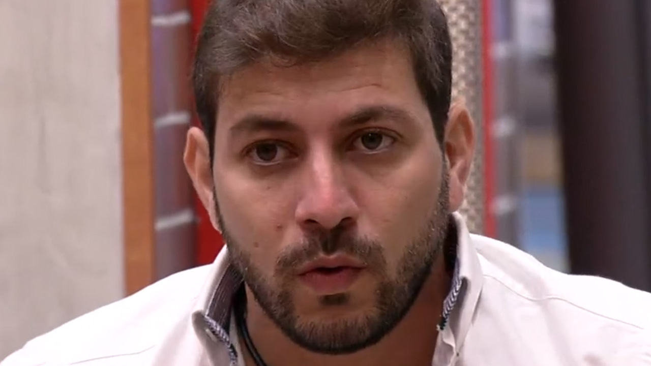 BBB21: Após perder favoritismo, Caio é eliminado com 70,22% dos votos: “Não dá pra jogar com um olho aberto e outro fechado”
