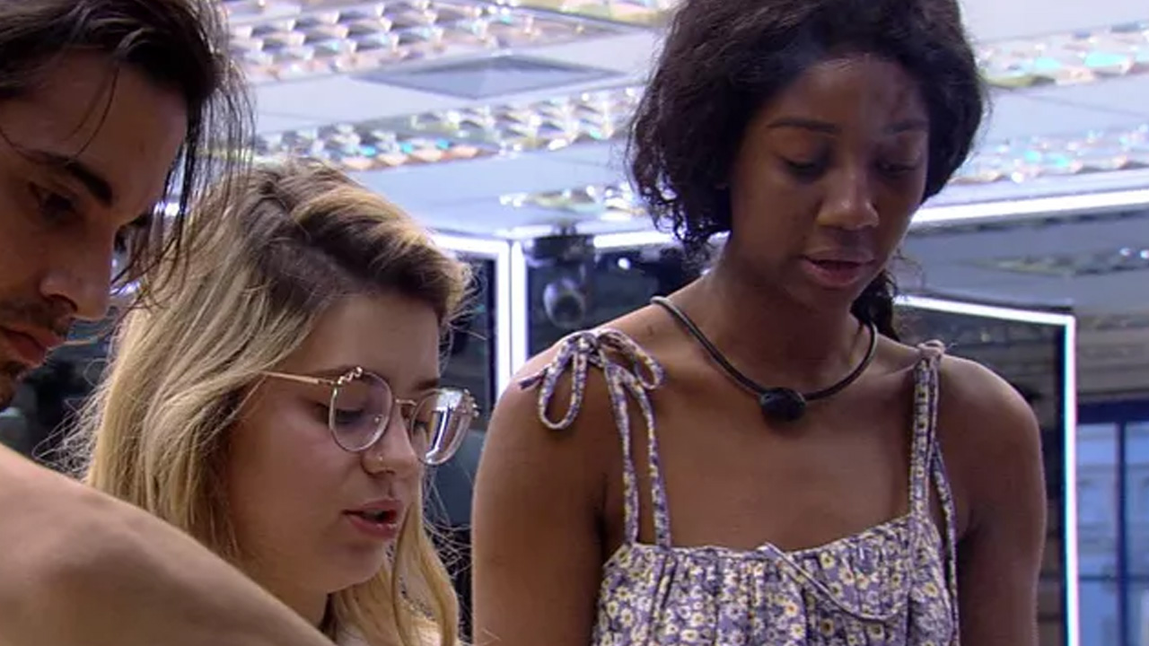 BBB21: Fogo no parquinho! Camilla e Viih Tube discutem e clima fica pesado: “Achei chato”
