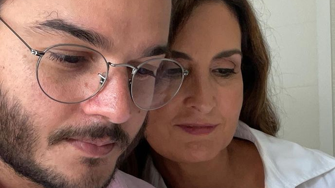 Fátima Bernardes compartilha sequência de beijos apaixonados com Túlio Gadêlha: “Espalhar o amor”