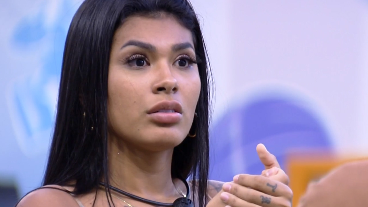 BBB21: Filha de cinco anos de Pocah é alvo de ataques na web e equipe se revolta: “O que está acontecendo no mundo?”