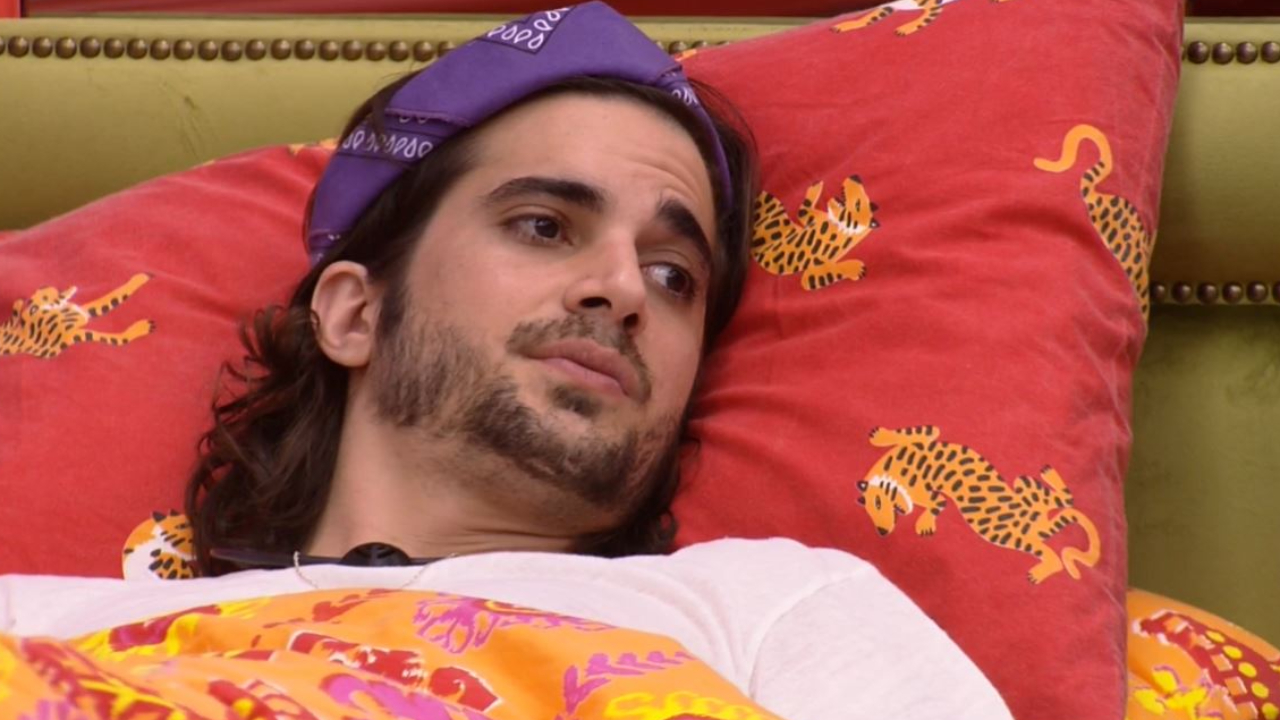 BBB21: Ranço? Fiuk se queixa de opinião de sister e dá alfinetada: “Sentimento estranho ela achar que sou fraco”