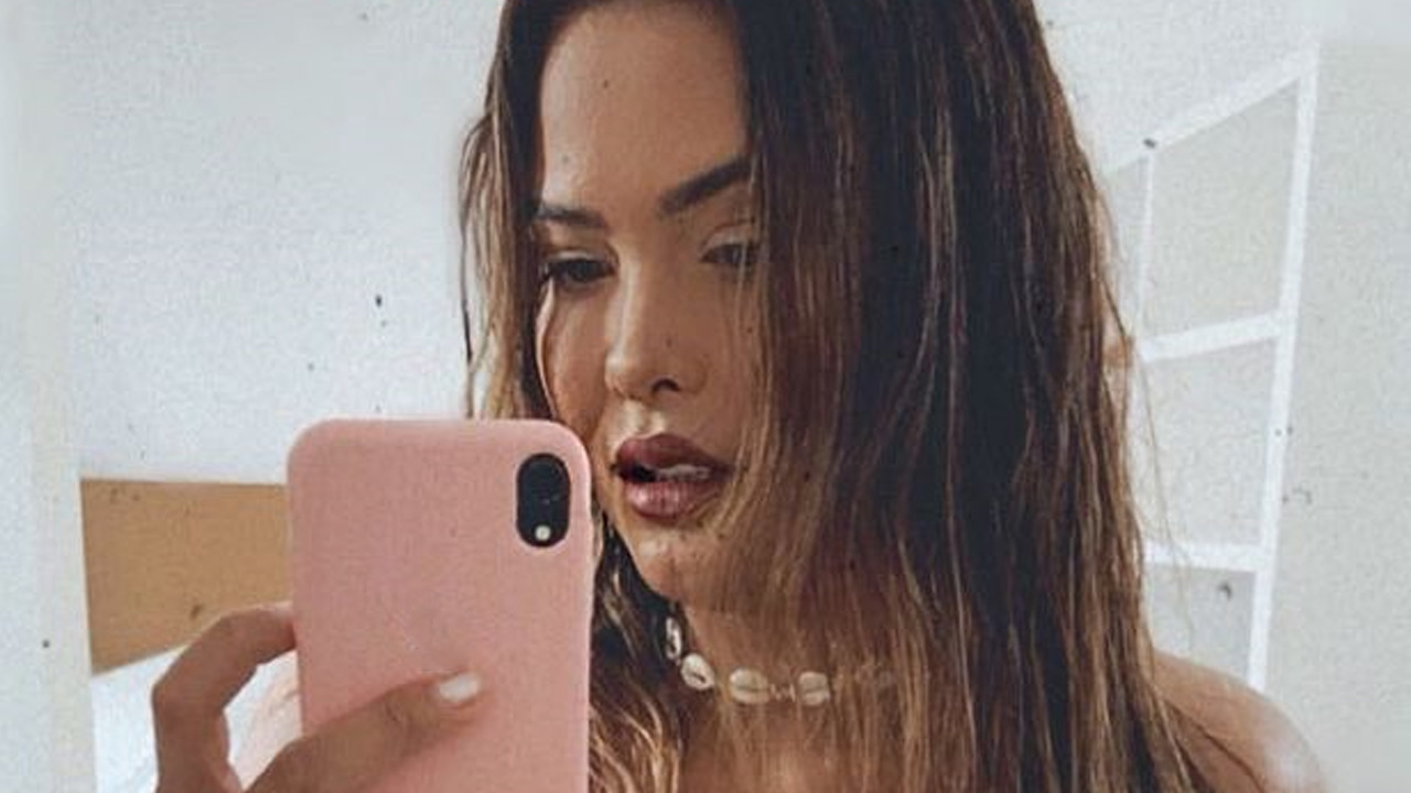 Geisy Arruda aparece com biquíni que cobre só o essencial e mostra corpão: “Bem pequenininho”