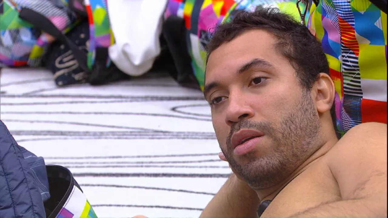 BBB21: Em dia de prova do líder, Gilberto revela medo de ir ao paredão: ”Risco de ir direto”