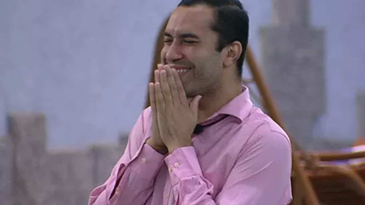 BBB21: Gilberto sensualiza enquanto chora ouvindo Britney Spears