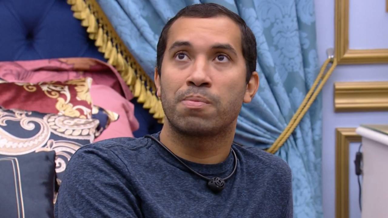 BBB21: Gilberto dispensa voto em Arthur e revela indicação de sister ao Paredão: “Nada contra ela”