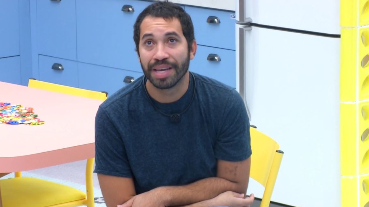 BBB21: Emparedado, Gilberto diz querer reencontro com brother após programa: “Quero muito vê-lo”