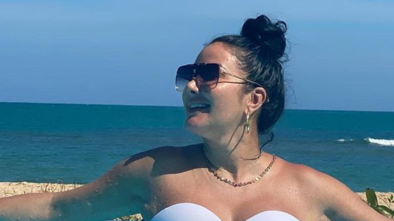 Poderosa, Helen Ganzarolli renova o bronze e deixa fãs babando em sua ótima forma: “Pleníssima”