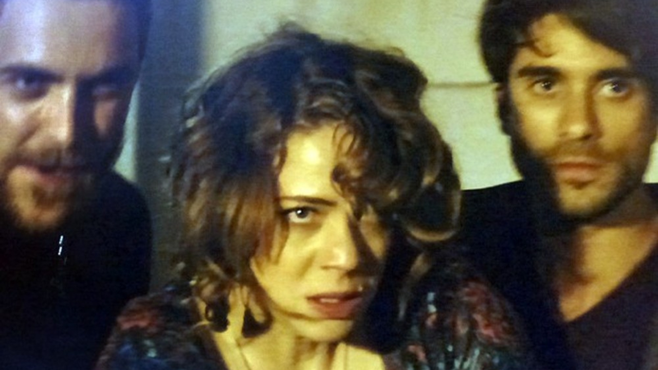 Império: Encurralada por bandidos, Cristina é salva por seu amor de infância