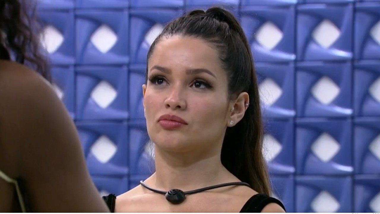 BBB21: Após ser esquecida por aliados em Jogo da Discórdia, Juliette abraça adversário e declara: “Meu único amigo”