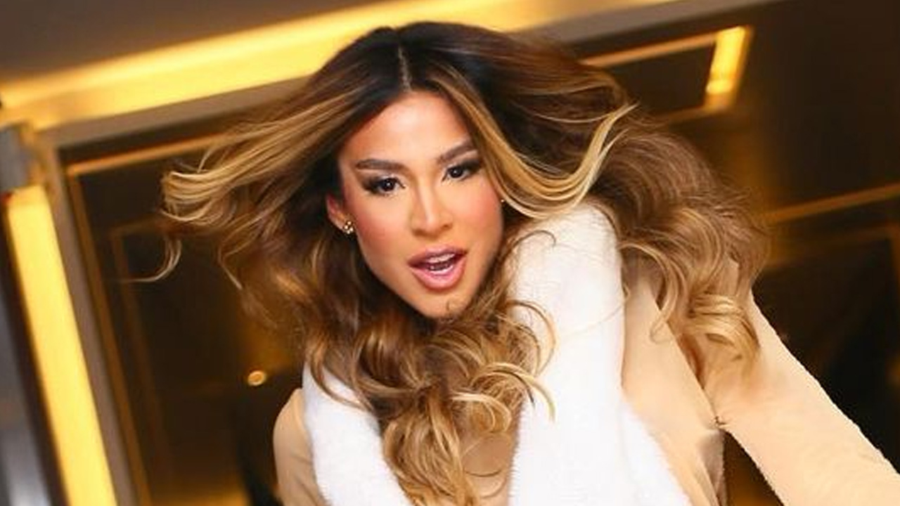 BBB21: Bem-humorada! Kerline entra na brincadeira e aposta em look hilário para a final: “Meme pronto”