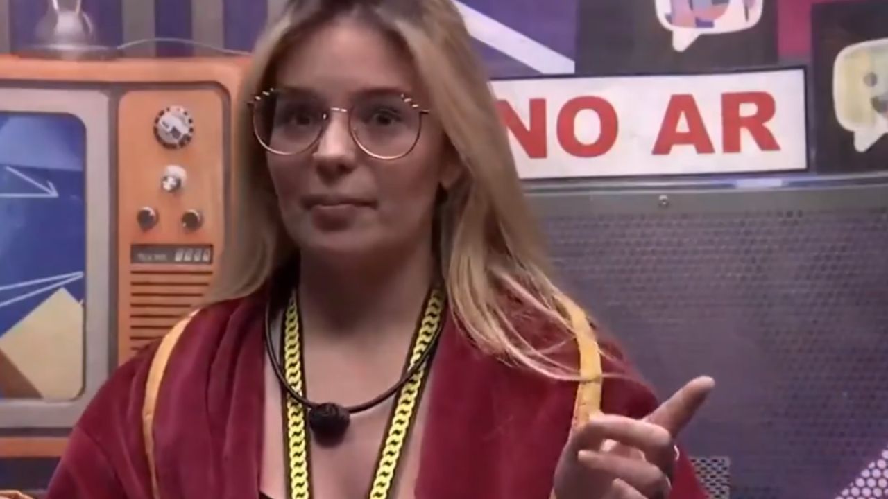 BBB21: Viih Tube escolhe tema para sua festa do líder e Tiago Leifert zoa: “Sexualização da criança brasileira”