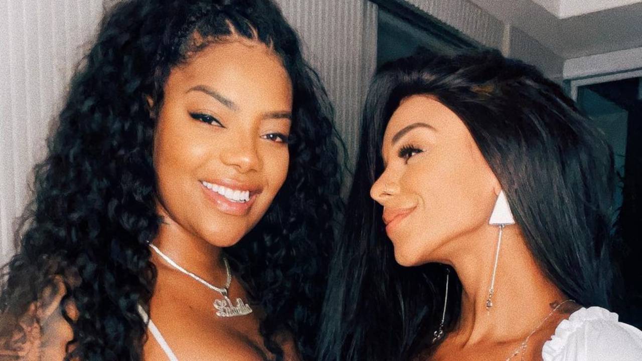 Só de lingerie, Brunna Gonçalves sobe em cima de Ludmilla e dá beijão de tirar o fôlego: “Sou tão sortuda”