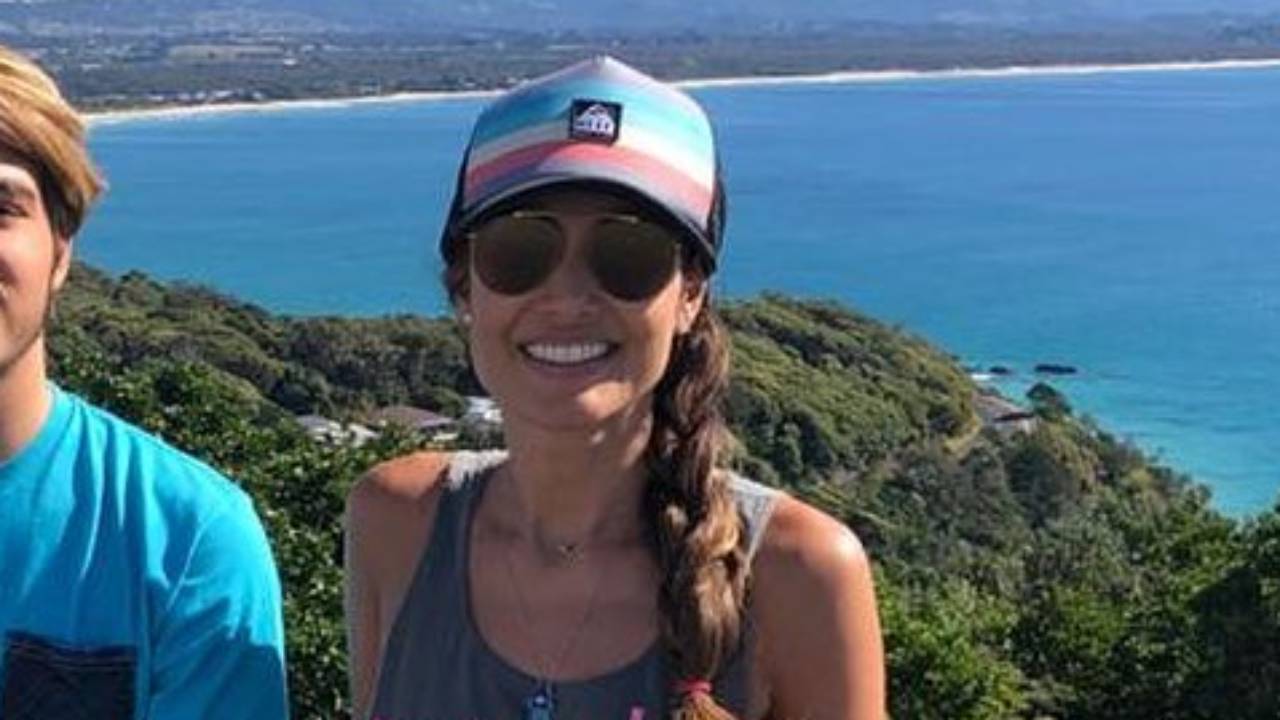 Patrícia Poeta surge em foto raríssima com o filho e seguidores se confundem: “Parecem irmãos”