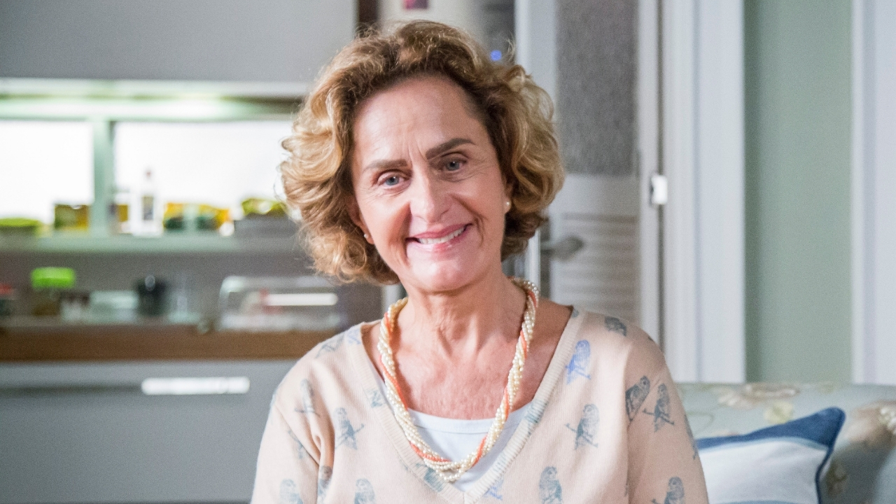 Após 5 anos longe da TV, Regina Braga começa a gravar ‘Um Lugar ao Sol’