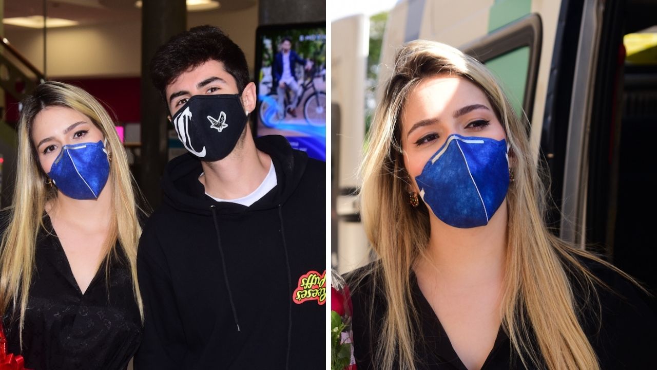 Apaixonados! Após o BBB21, Viih Tube desembarca acompanhada do namorado e com buquê de rosas nas mãos