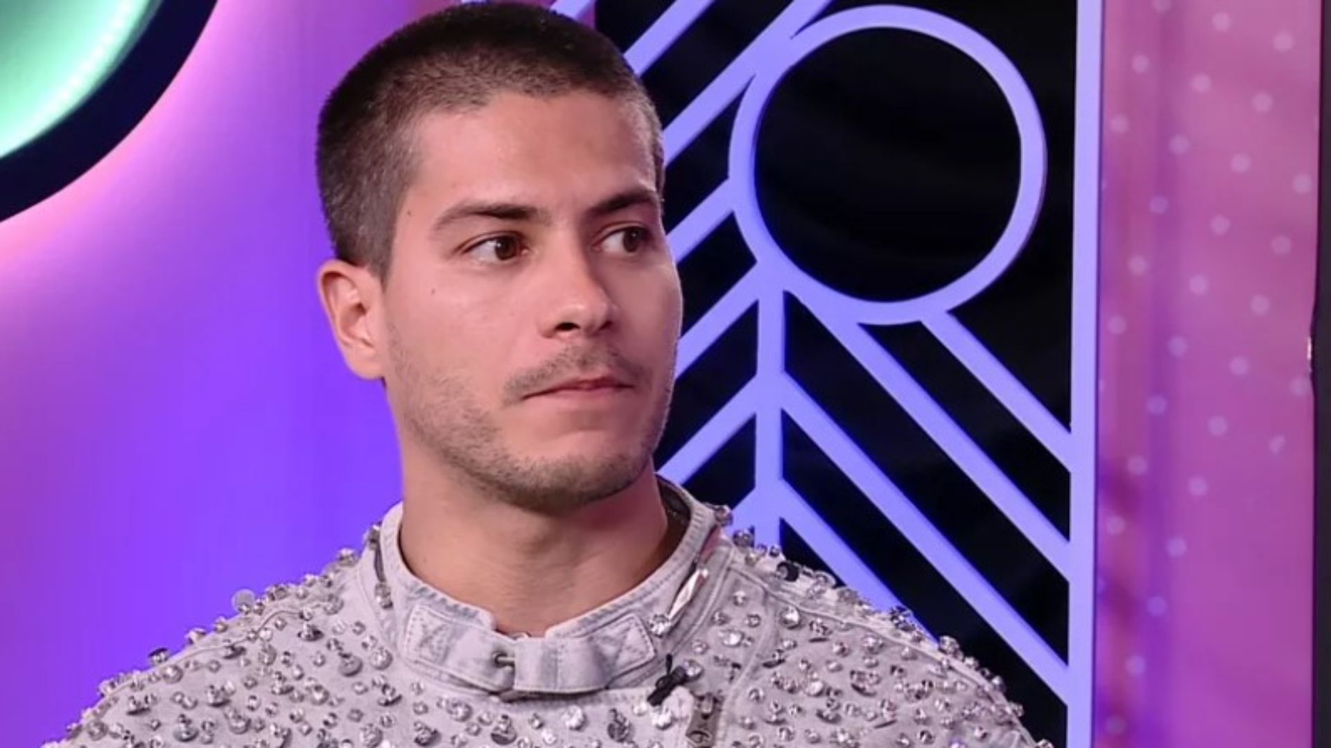 BBB22: Arthur explica corte na amizade com aliado: “Falta de lealdade”