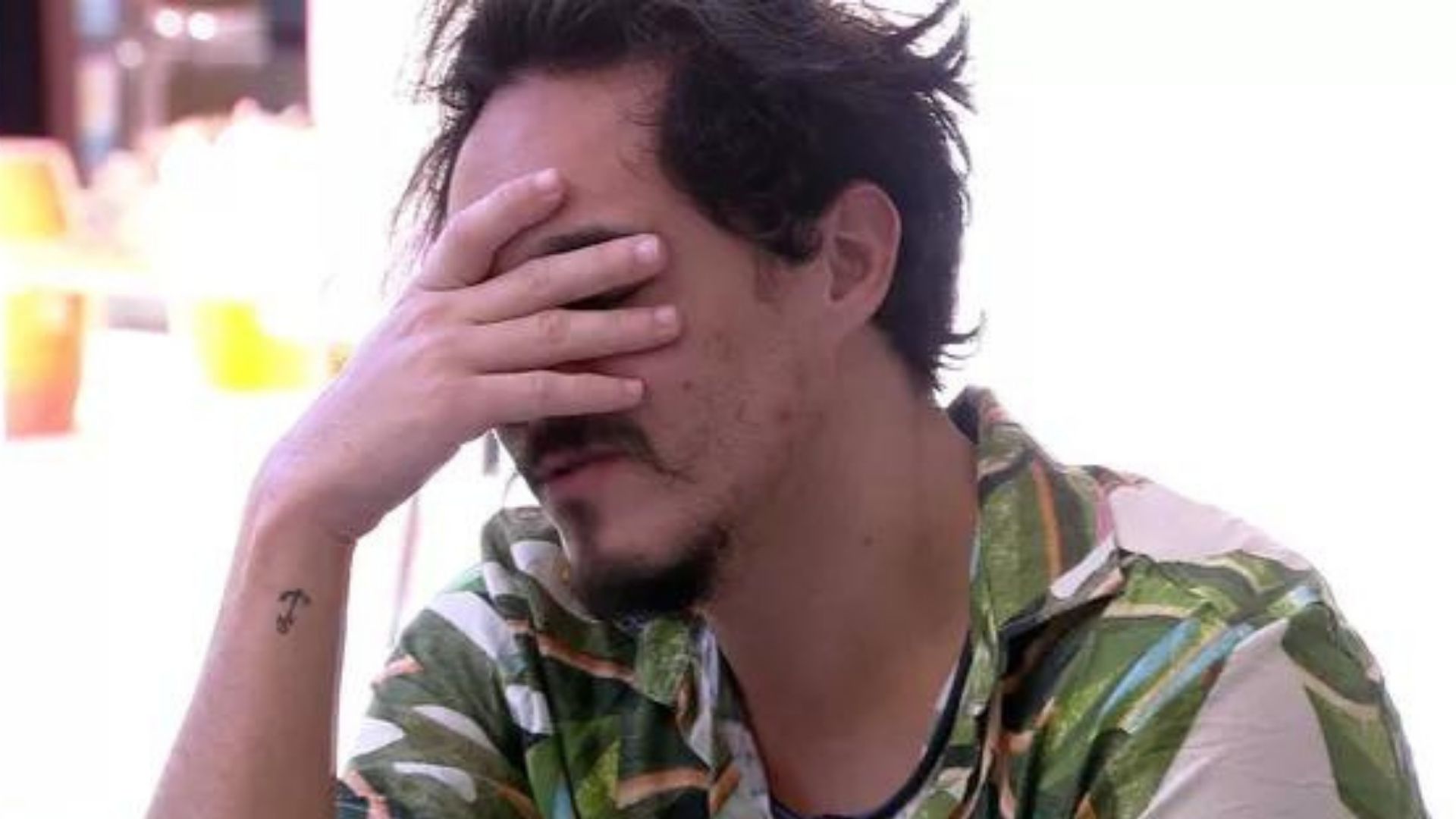 BBB22: Decepcionado, Eliezer reflete sobre trajetória e analisa: “Muito medroso”