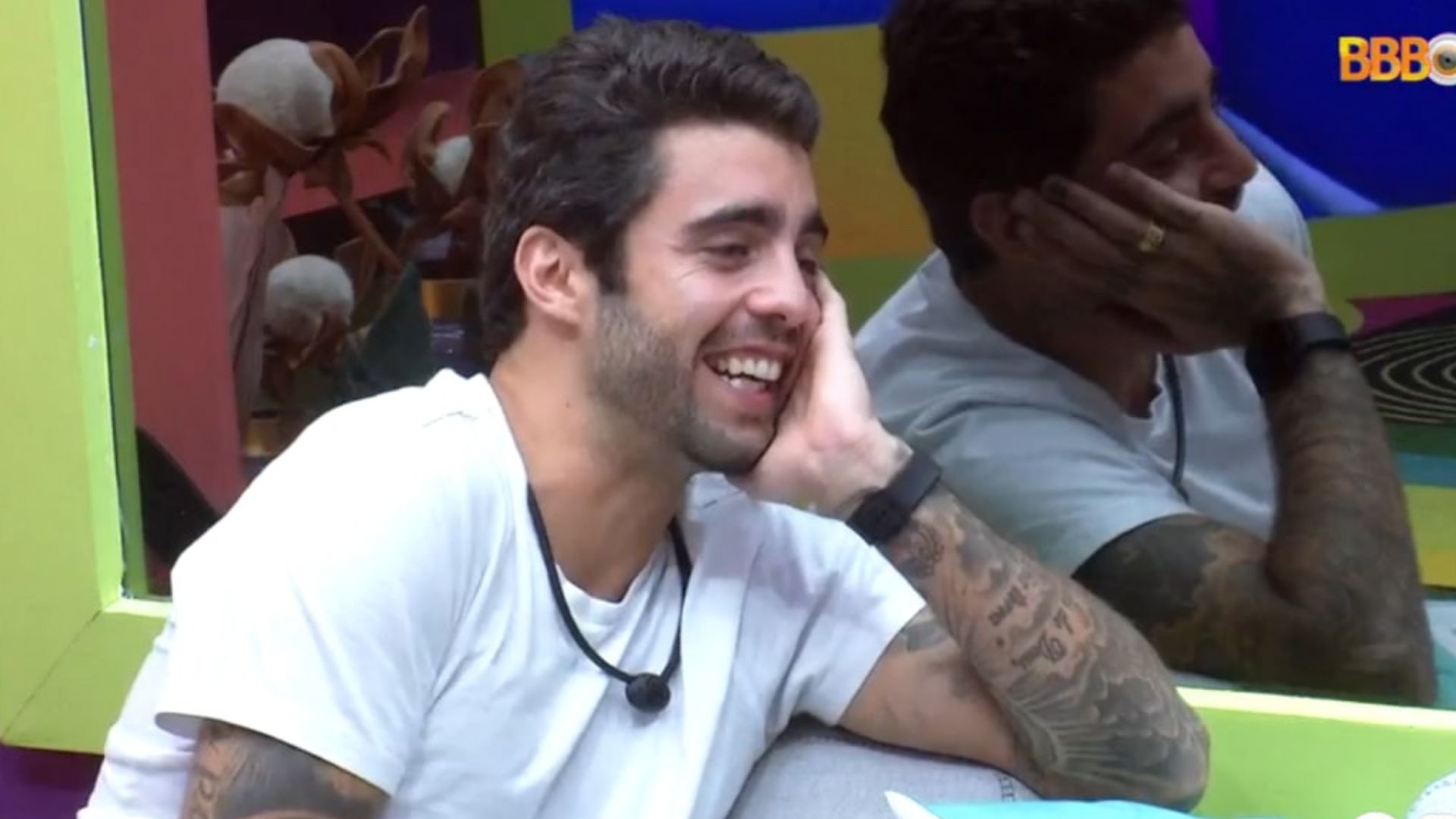 BBB22: Scooby alfineta Gustavo e prevê eliminação do brother: “O caçador foi caçado”