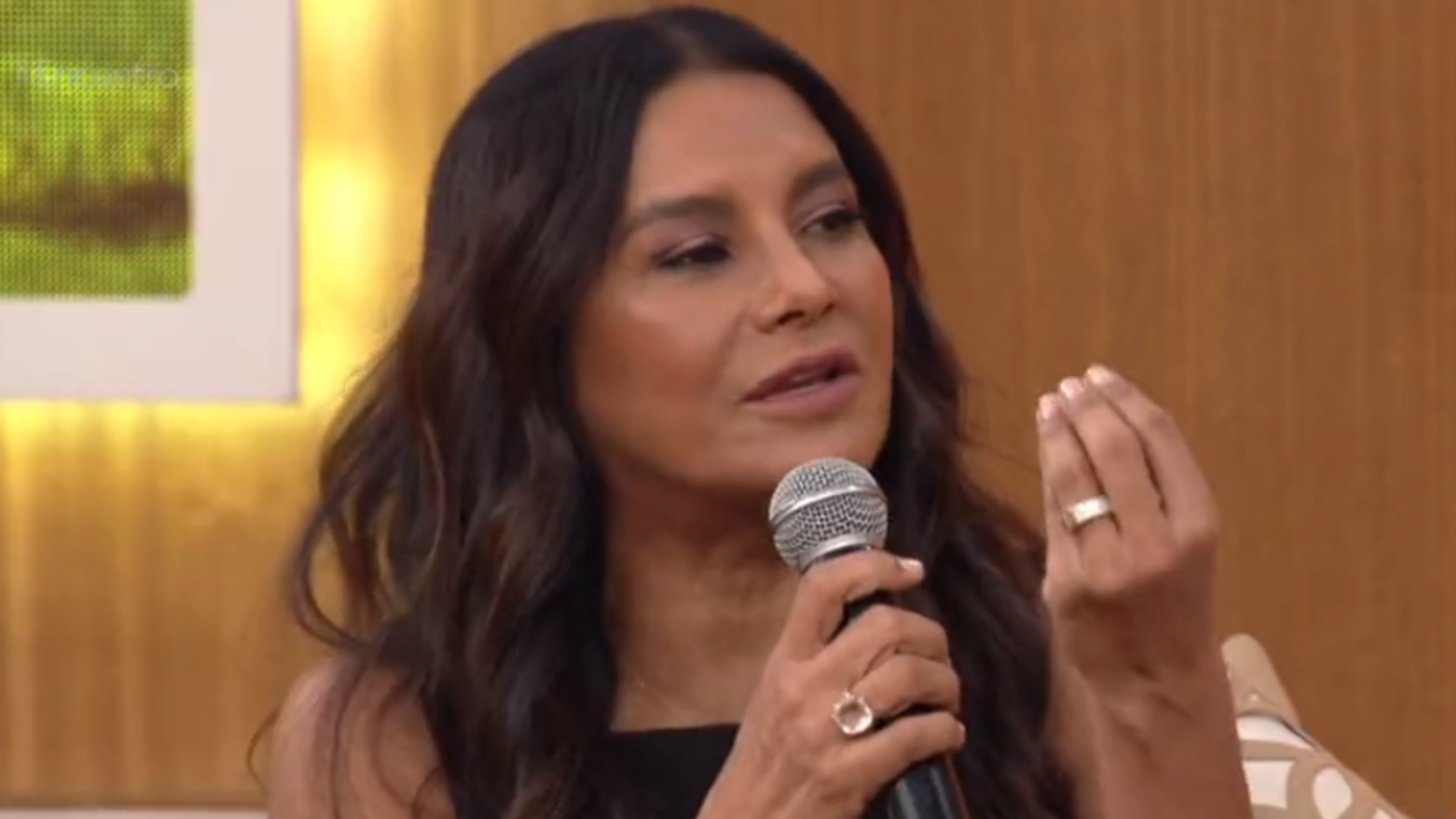 Dira Paes rebate críticas ao sotaque da novela Pantanal: “Não é forçado”