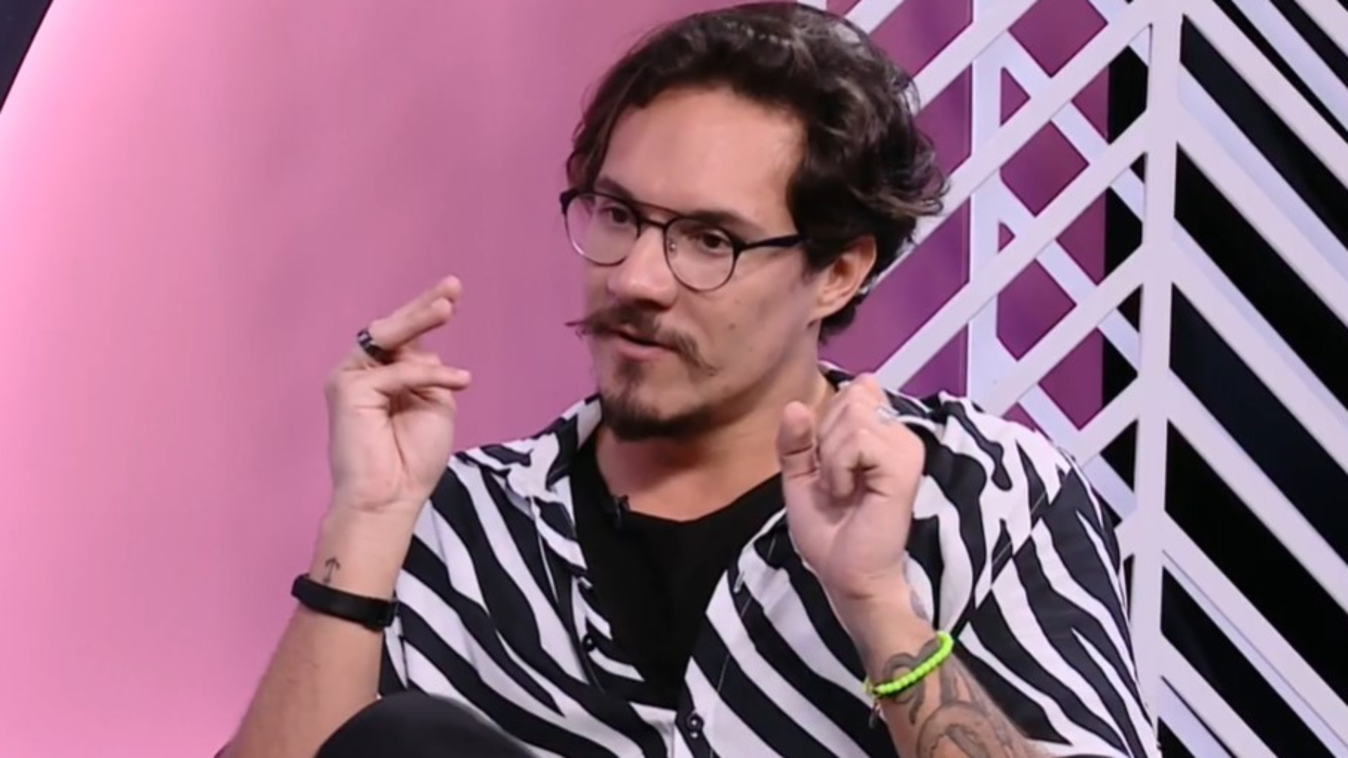 BBB22: Eliezer alfineta Gustavo e detona outro ex-brother: “Me senti usado”