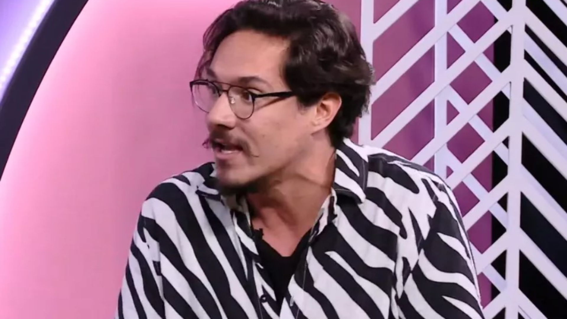 BBB22: Eliezer tira o chapéu para brother: “Ele surpreende o país inteiro”