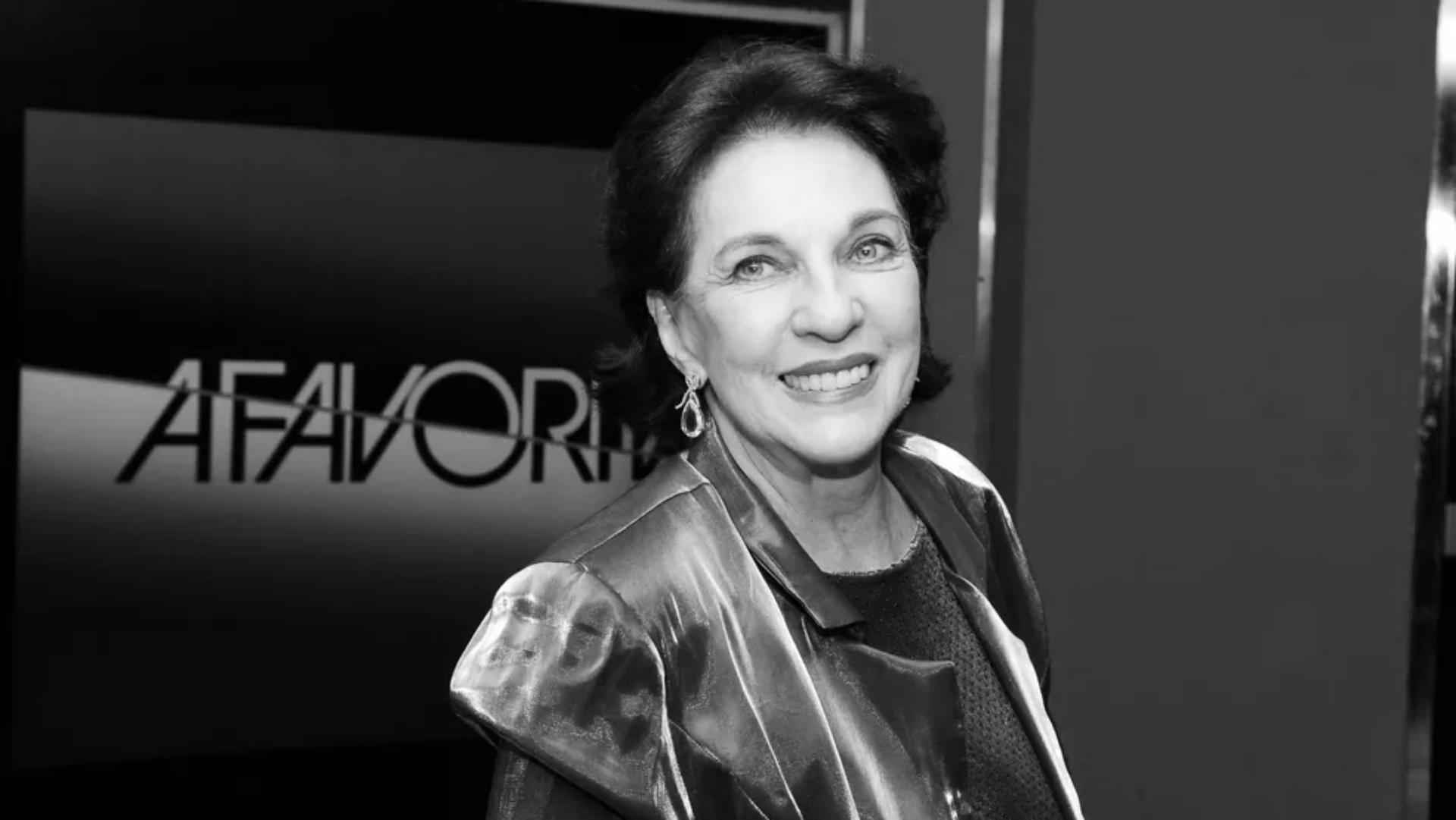 Famosos se despedem e prestam últimas homenagens a Suzana Faini: “Grande mulher”