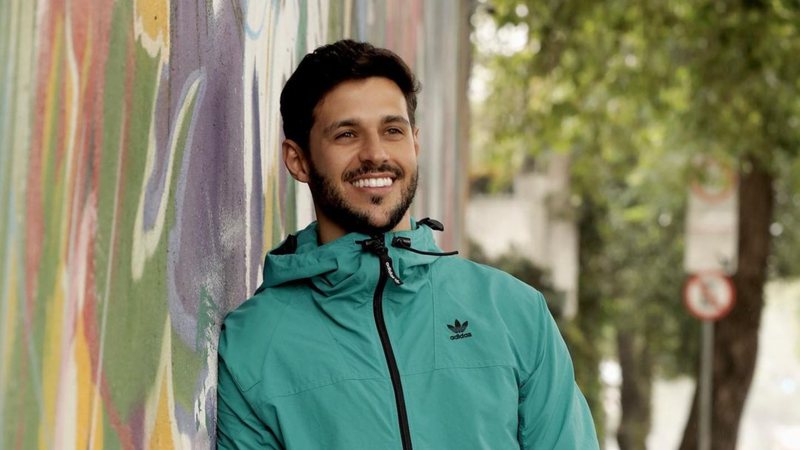 Irmão do Rodrigo Mussi se empolga ao contar da melhora do ex-BBB: “Tá sorridente”