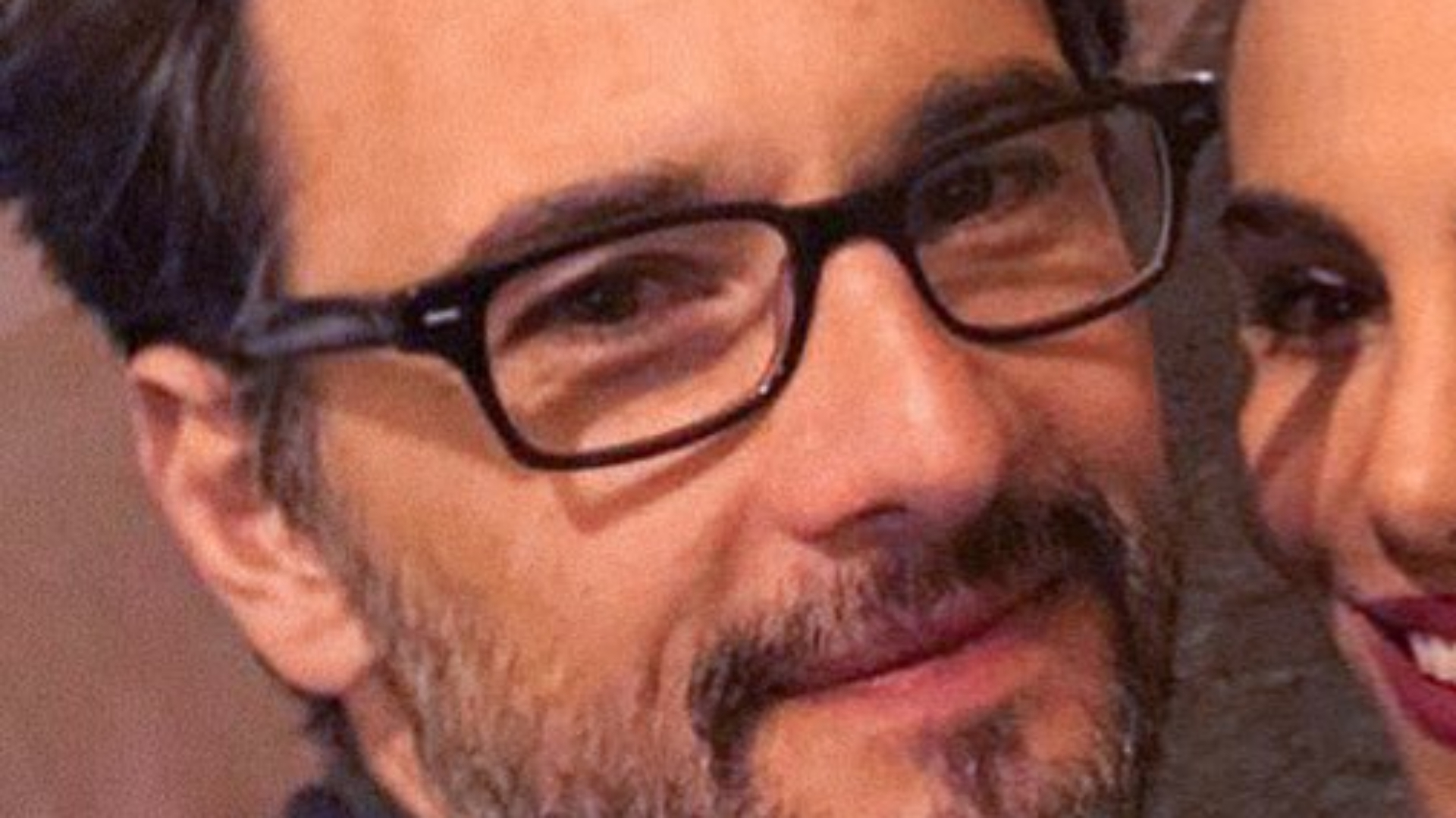 Em raro clique, esposa de Rodrigo Santoro celebra dez anos de união: “Juntos”