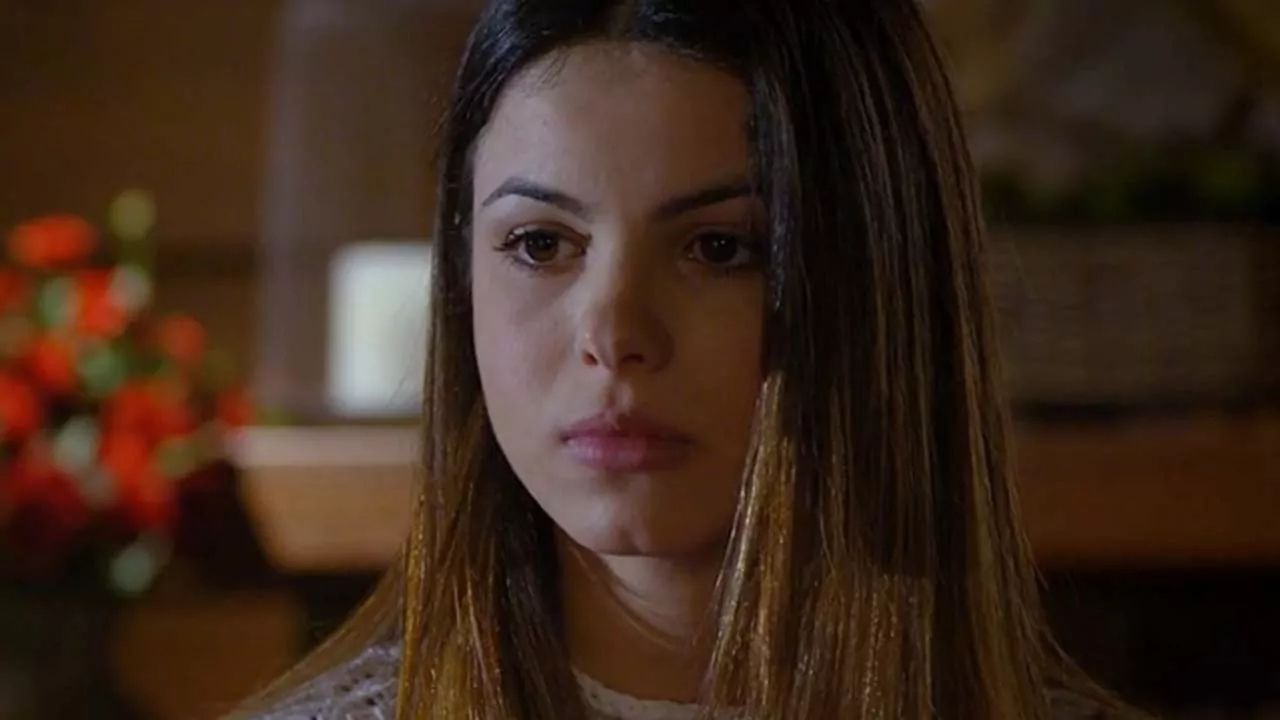 A Vida da Gente: Alice se contenta com felicidade alheia e tem final esquecido