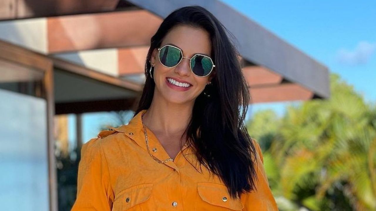 Andressa Suita coloca pernões para fora em conjunto curtinho e ostenta luxo em último dia na Bahia: “Sempre linda”