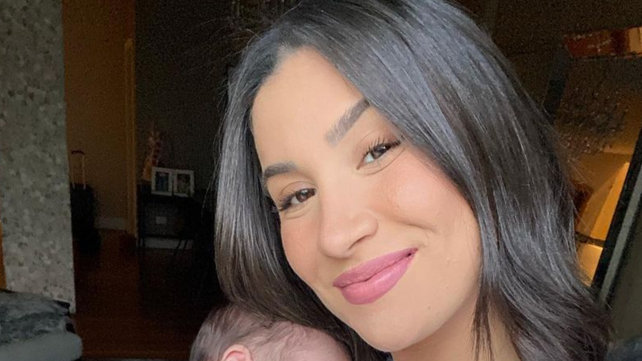 Ex-BBB Bianca Andrade paga drenagem para o filho de um mês e diverte fãs: “Muito folgado esse bebê!”