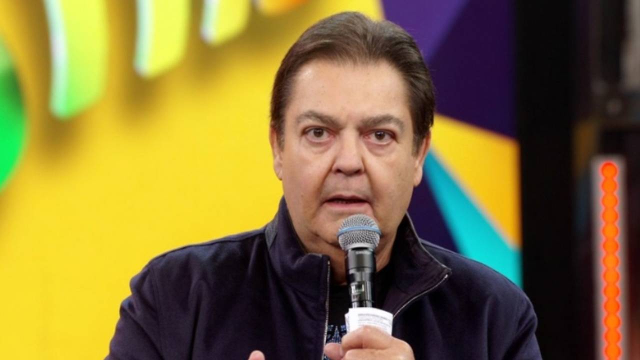 Após problema renal, Faustão passa por procedimento cirúrgico e quadro de saúde é revelado pela esposa