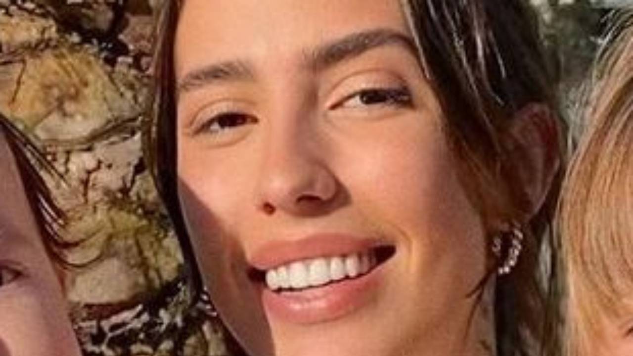 Aos 6 meses, filho caçula de Gabi Brandt dá sorrisão banguela e faz web morrer de amores: “Apaixonada”