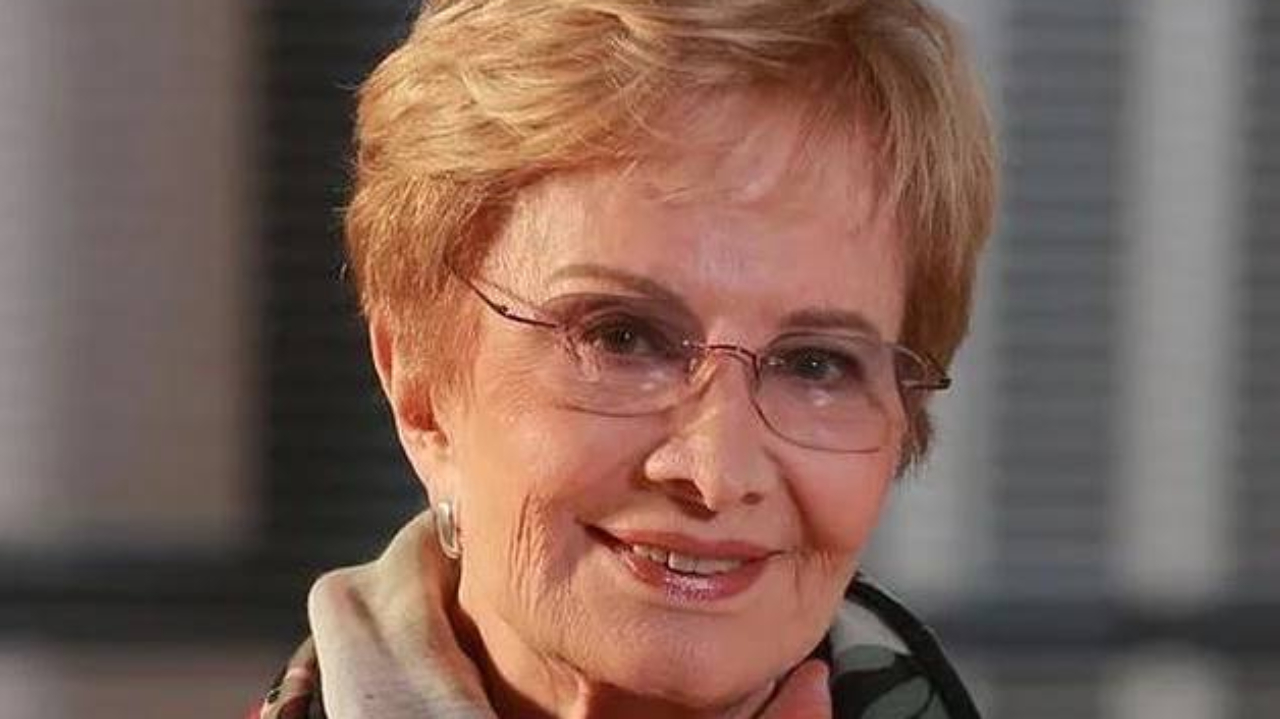 Sem previsão de alta, Gloria Menezes apresenta melhoras e não faz mais uso de oxigênio: ”Força”